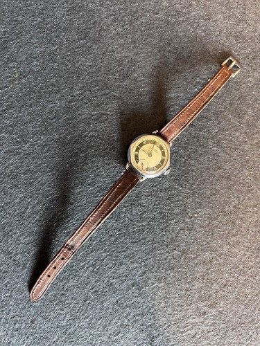 Armbanduhr damen läuft - armbanduhr,,