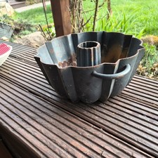 alte schwere Backform