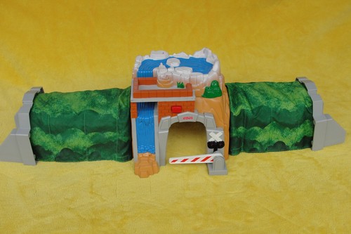 Fisher price geotrax - *fisher,