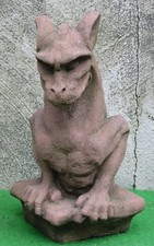 Greif Drache klein  Gargoyle Haus Wächter aus Kunst Sandstein im Antik Look H 33