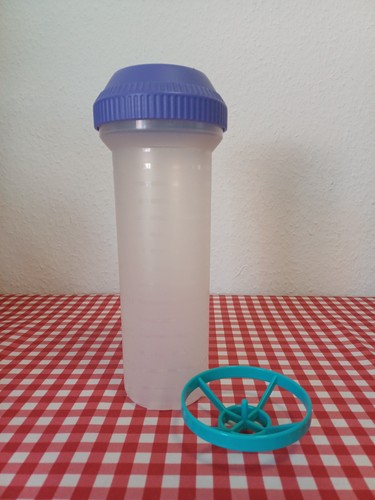 Tupperware schüttelbecher - *, *