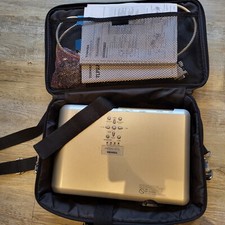 Toshiba Beamer Projektor mit