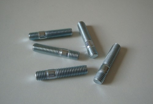 Stehbolzen m8x32 - 5x,