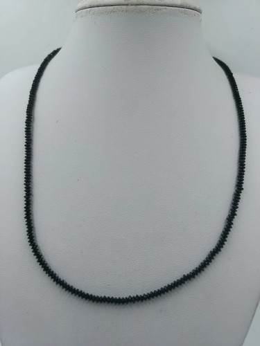 Elegante schwarze spinell - elegante,