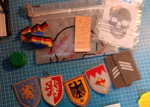 Konvolut abzeichen - konvolut, &