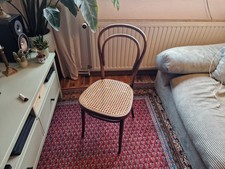 Thonet Bugholzstuhl Kaffeehaus