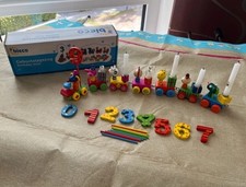 Bunter "Geburtstagszug" mit Zahlen von 0-9 Jahre - Marke: Bieco