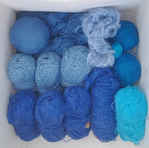 Wolle reste paket 1360 - reste, g