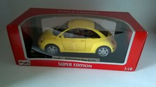 VW New Beetle 1:18 von Maisto