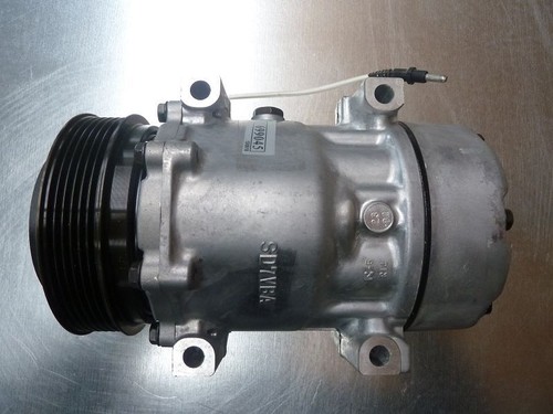 Air conditioning compressor