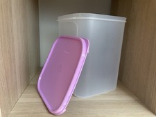 Tupperware Eidgenossen quadratisch 5,5 L mit Rosa Deckel Neu