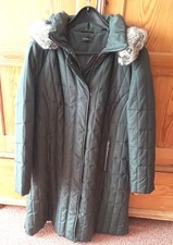 Damen  Steppmantel mit Kapuze und  Pelzkragen  Gr.48 lang