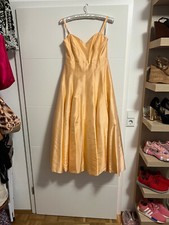 1 BALLKLEID  Marylise von Söodam