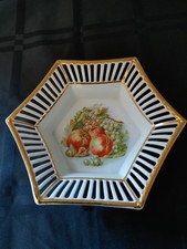 antike sechseckige Schale