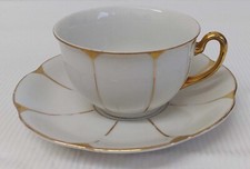 Kahla – Tasse mit Untertasse – Goldrand und Verzierung – ca. 1920er Jahre