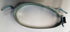 Band clamp exhaust retaining