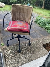 Schreibtisch -Dreh-Stuhl 