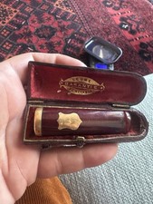 Alte Rauchzigarette Kirsche