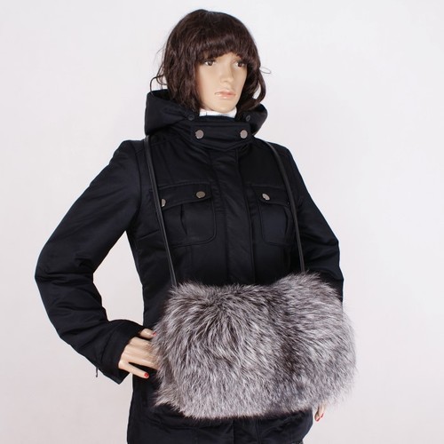 Muff aus silberfuchs - muff,