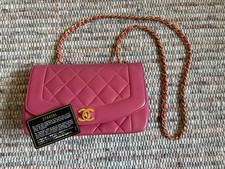 Vintage CHANEL Diana Bag aus