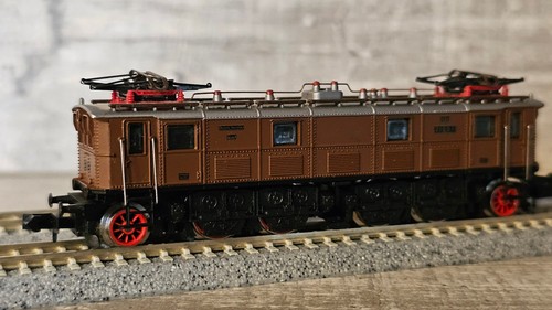 Arnold es1 e16 drg - /,