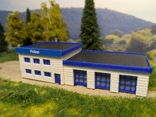 Polizeiwache mit garage - mit,