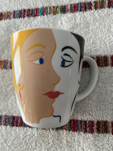 Eine gebrauchte kaffee - eine,