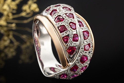Mystischer ring rubin - rubin, und