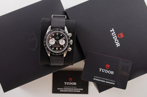 Tudor black bay chronograph - black,