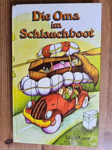 Die oma schlauchboot - die, im