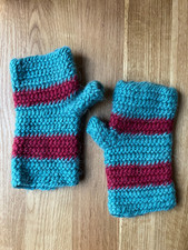 Nailbinding naalbinding - nailbinding,
