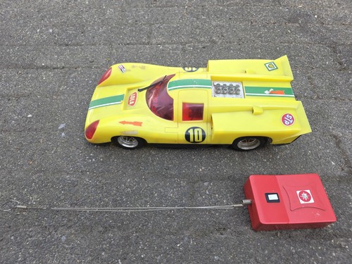 Lola t70 modellrennwagen von - lola,