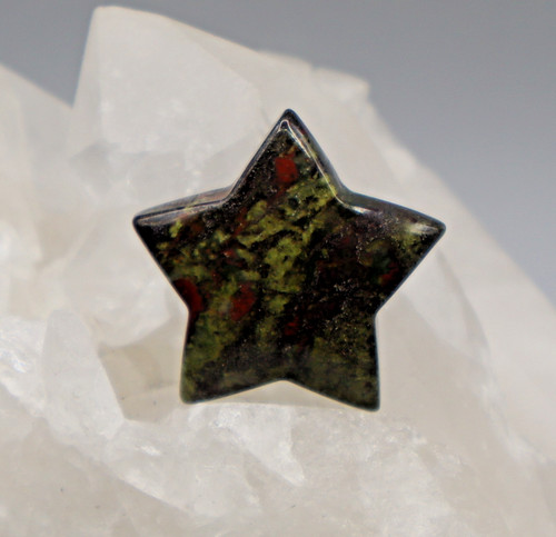 Stern aus drachenblutjaspis - aus,