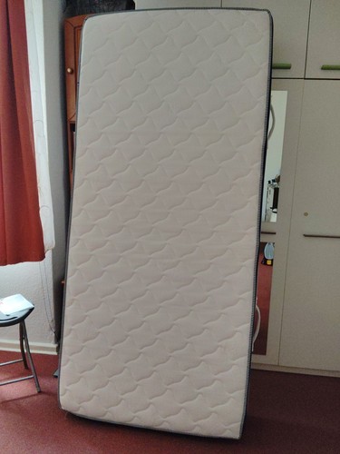 Sehr gut erhaltene matratze - erhaltene,