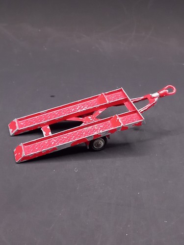 Corgi racing car trailer - racing,