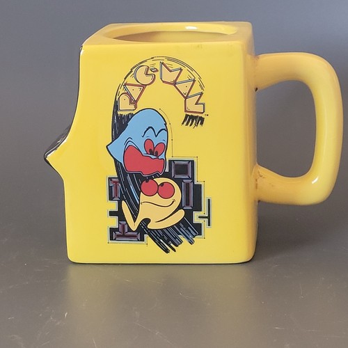 Pac man retro - retro, arcade