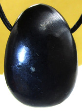 SCHUNGIT   Edelstein