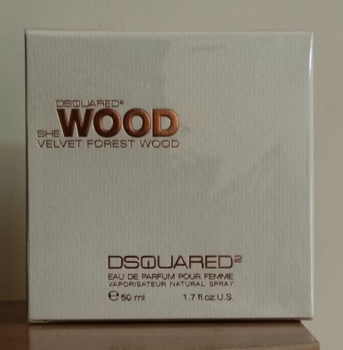 She wood velvet forest - wood,