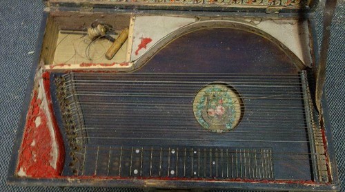Antike zither holzkoffer - zither, im