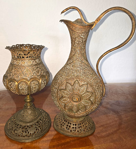 Ein persischer set aus - set,