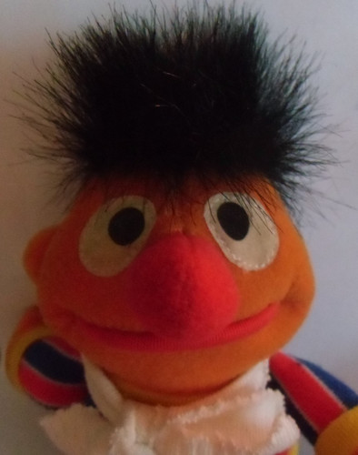 Ernie figur plüschtier - ernie,