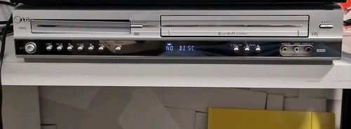 V8805 vhs dvd player - v8805,