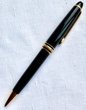 Montblanc Kugelschreiber Meisterstück mit vergoldetem Clip und Seriennummer