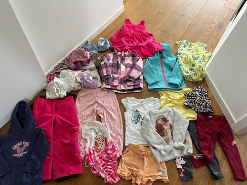 Klamottenpaket teile - 30,