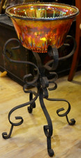 Schmiedeeisen Ständer, Blumenständer, Kristallglasschale bernsteinfarben, Antik