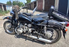 Motorrad Ural 650 mit Seitenwagen, Rückwärtsgang,schwarz