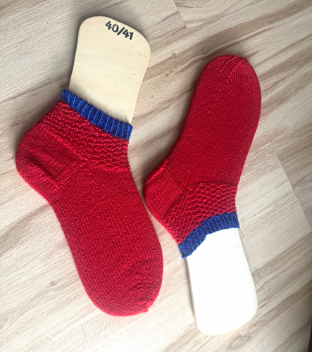 40handgestrickte socken 1 - 40handgestrickte,
