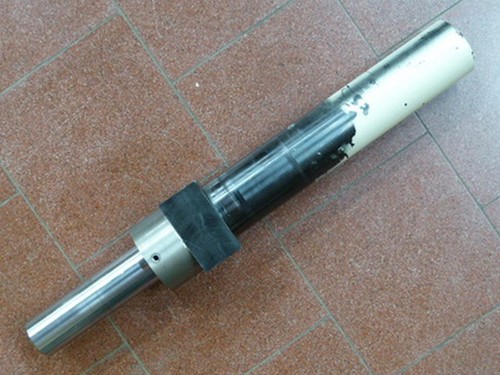 Hydraulikzylinder 690 mm - 690,