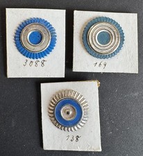 3 Schirmmützen Kokarde