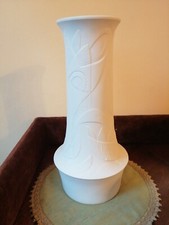 Lorenz Hutschenreuther Designer Vase. Bisquit Porzellan 
